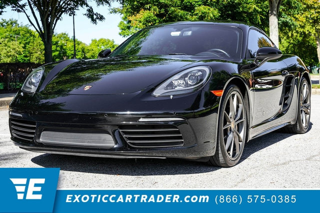 Used 2017 Porsche 718 Cayman RWD image 1