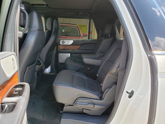 Used 2022 Lincoln Navigator L Black Label AWD/4WD image 12