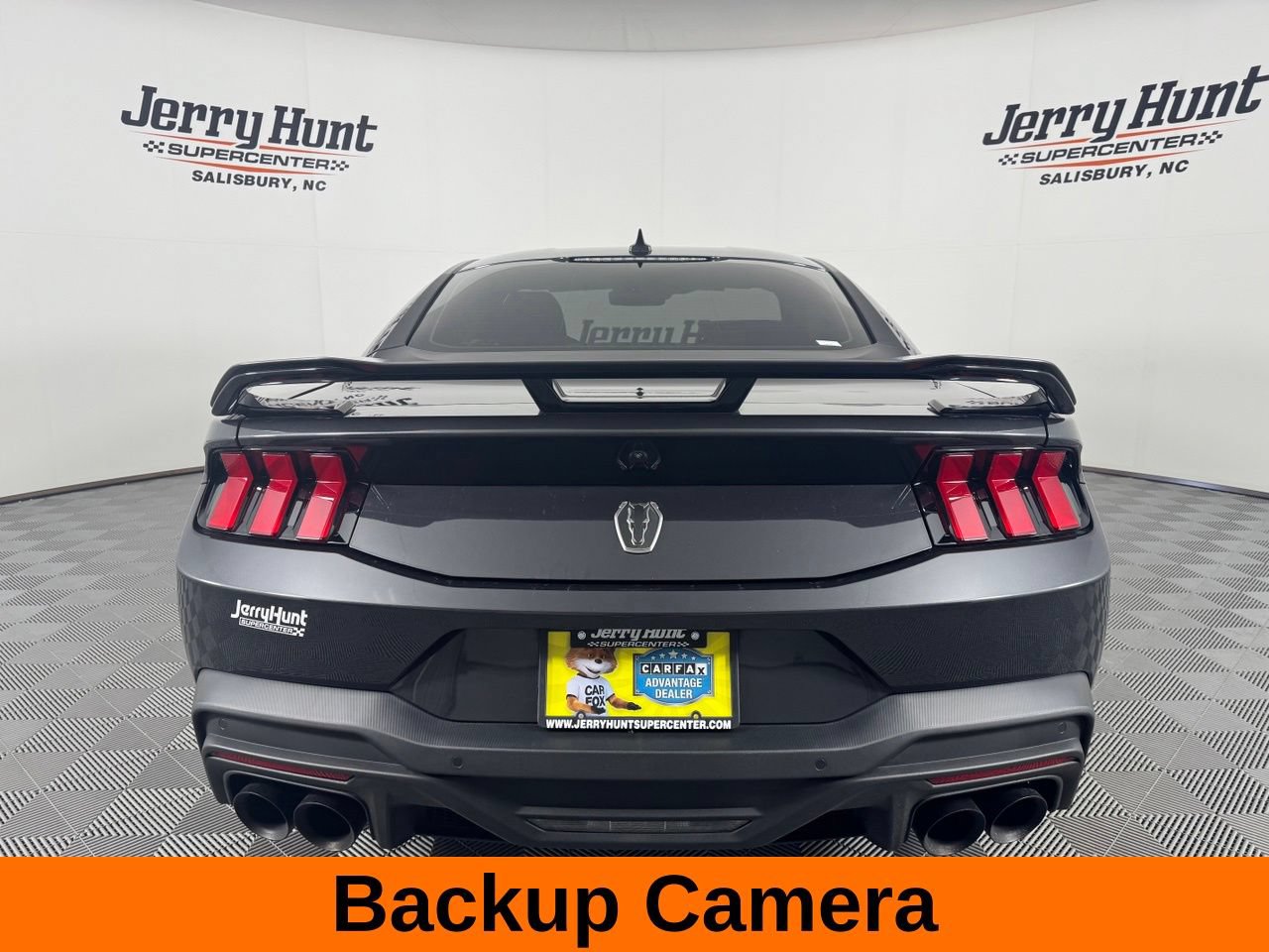 Used 2024 Ford Mustang Dark Horse RWD image 8
