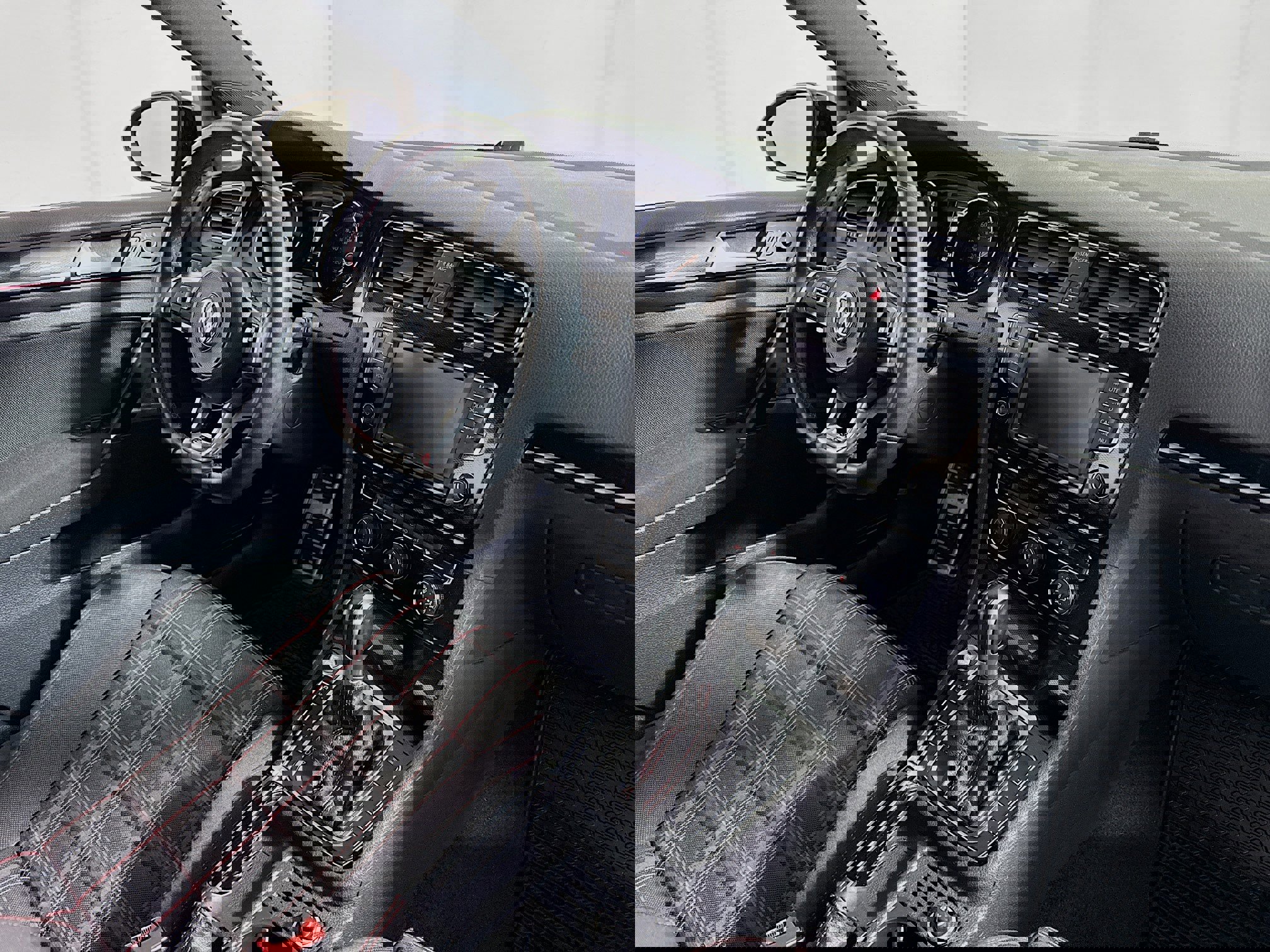 Used 2017 Volkswagen GTI Sport image 26