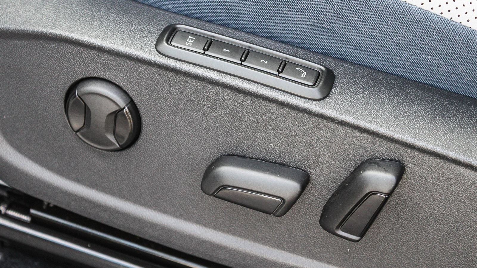 New 2026 Volkswagen ID.4 Pro S RWD image 24