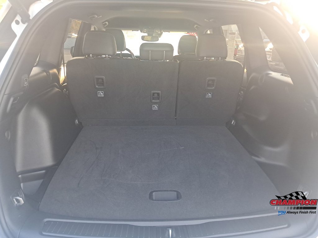 Used 2022 Jeep Grand Cherokee Altitude AWD/4WD image 24
