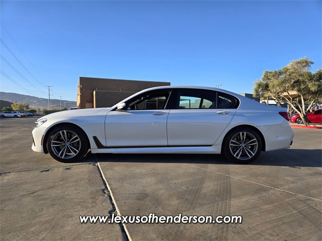 Used 2019 BMW 750i w/ Executive Package image 3