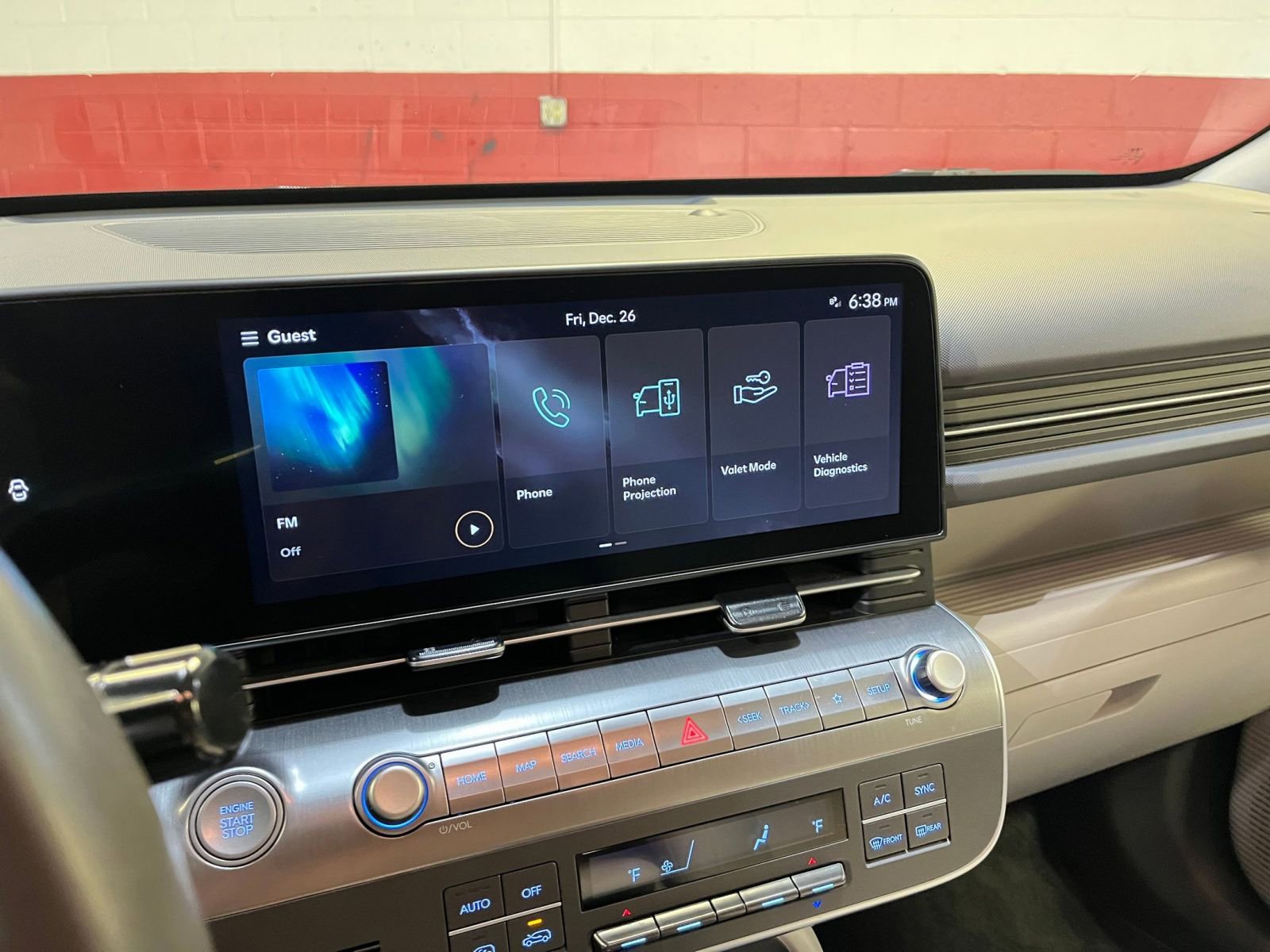 Used 2025 Hyundai Kona SEL image 21