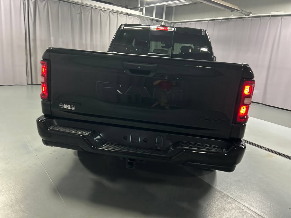 Used 2025 RAM 1500 Big Horn AWD/4WD image 6