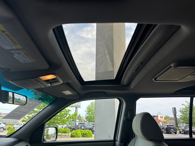 Used 2015 Honda Pilot SE image 11