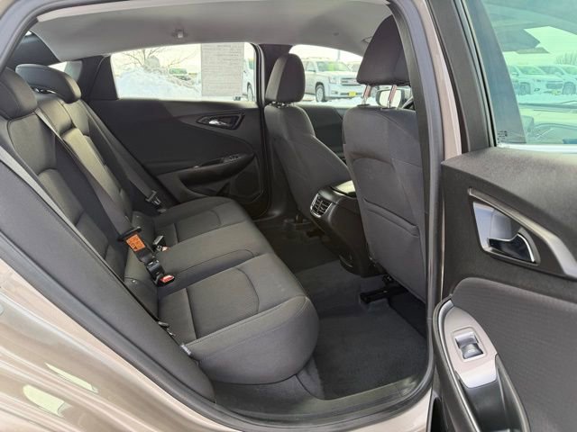 Used 2025 Chevrolet Malibu LT image 19