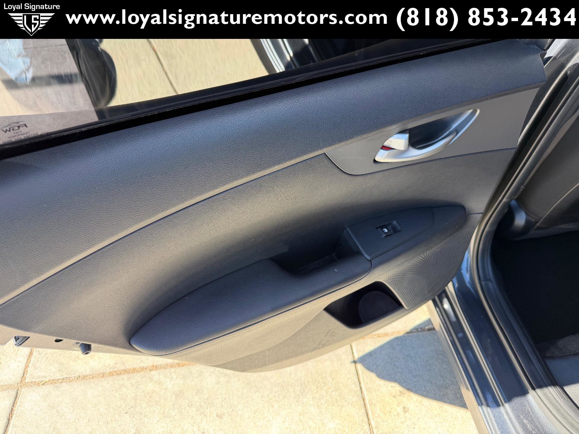 Used 2021 Kia Forte LXS image 12
