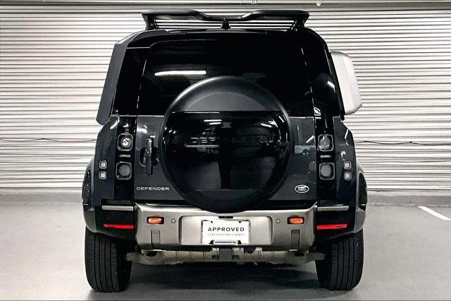 Certified 2022 Land Rover Defender 110 X AWD/4WD image 3