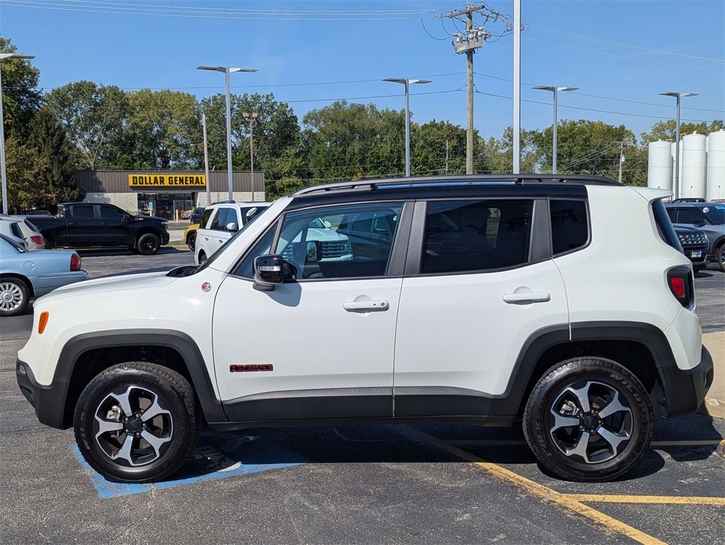Used 2022 Jeep Renegade Trailhawk image 6