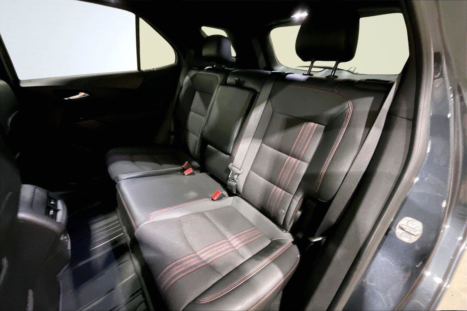 Used 2023 Chevrolet Equinox RS w/ LPO, Floor Liner Package image 27