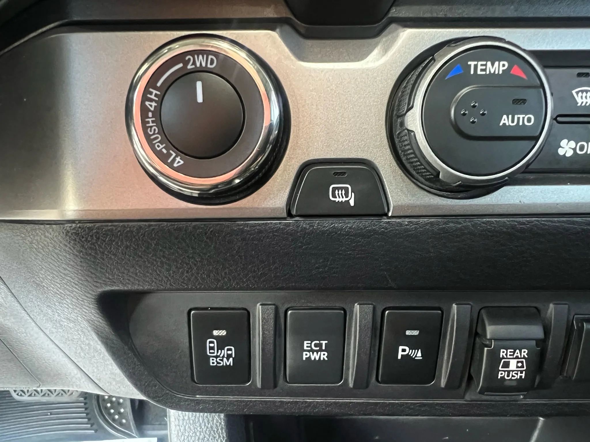 Used 2021 Toyota Tacoma SR5 image 19