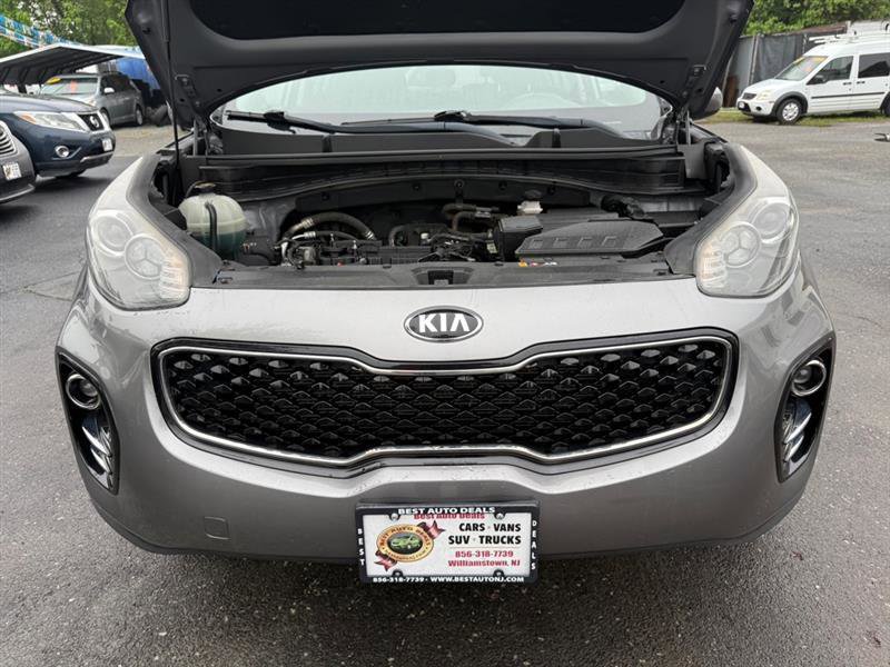 Used 2018 Kia Sportage LX AWD/4WD image 39