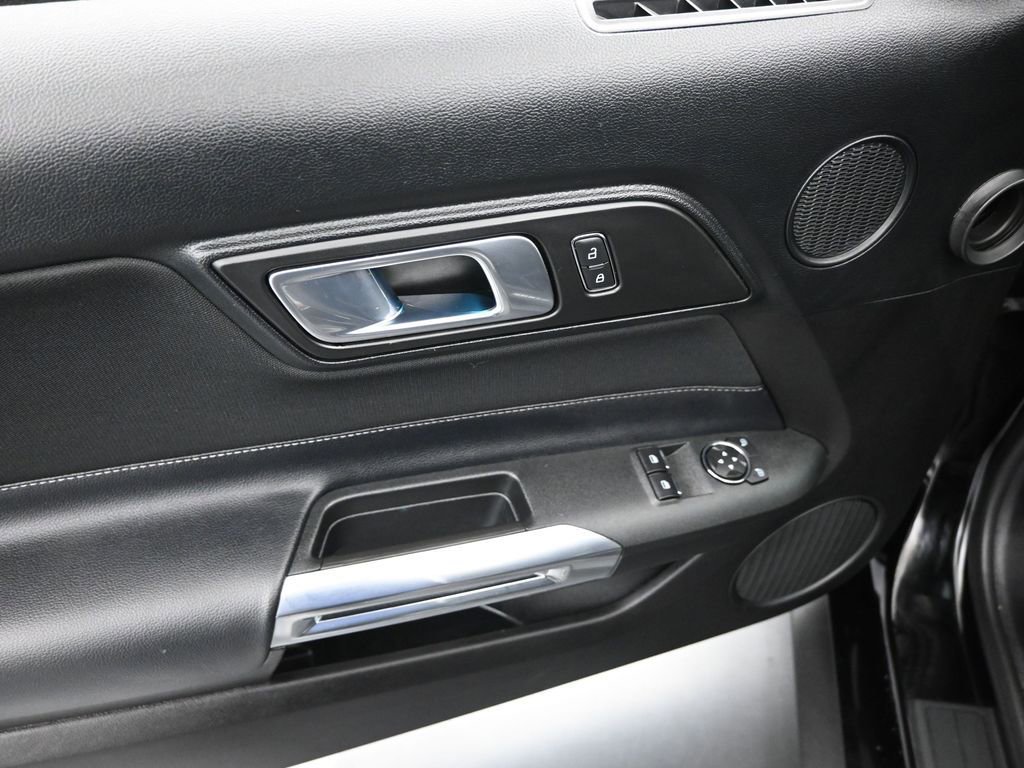 Used 2021 Ford Mustang GT w/ Equipment Group 301A image 10