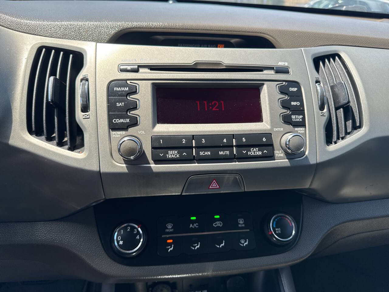 Used 2013 Kia Sportage LX image 25