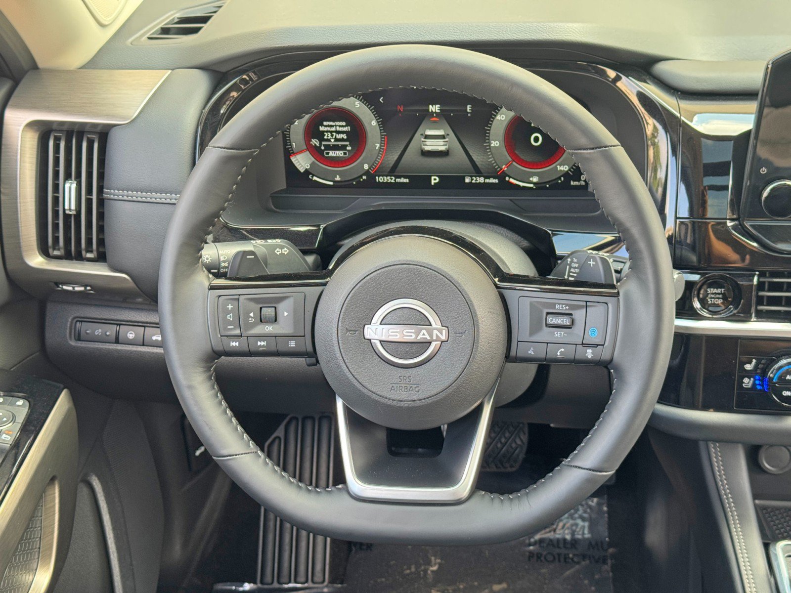 Used 2025 Nissan Pathfinder Platinum AWD/4WD image 22