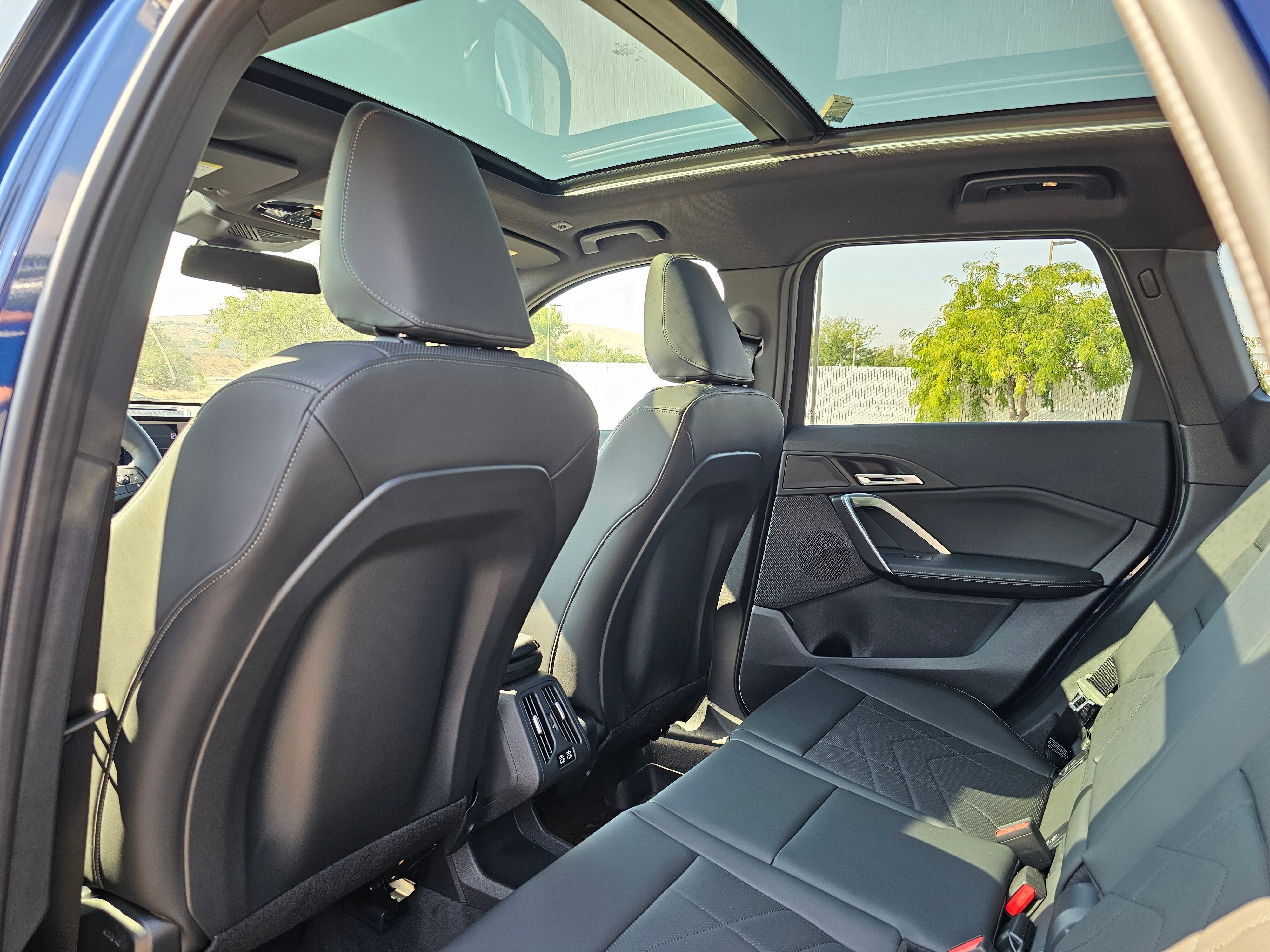 New 2025 BMW X1 xDrive28i w/ Technology Package image 12