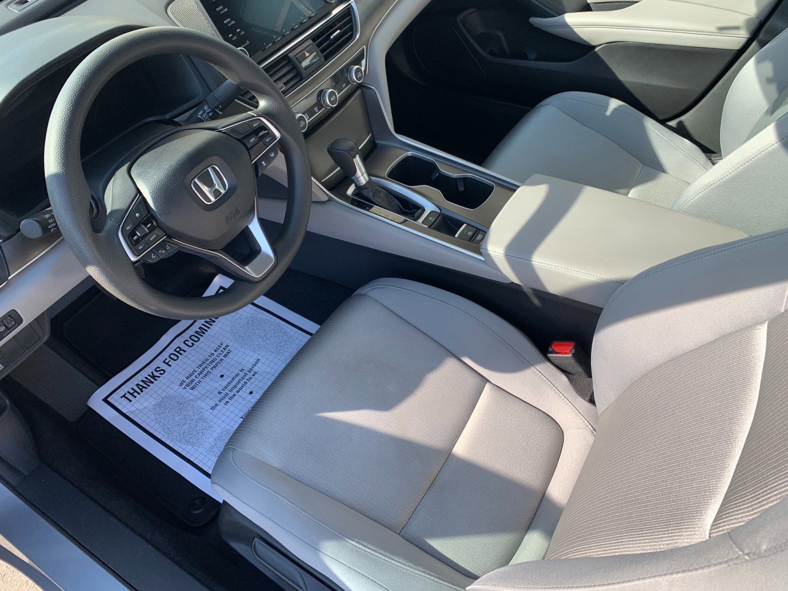 Used 2018 Honda Accord LX image 10