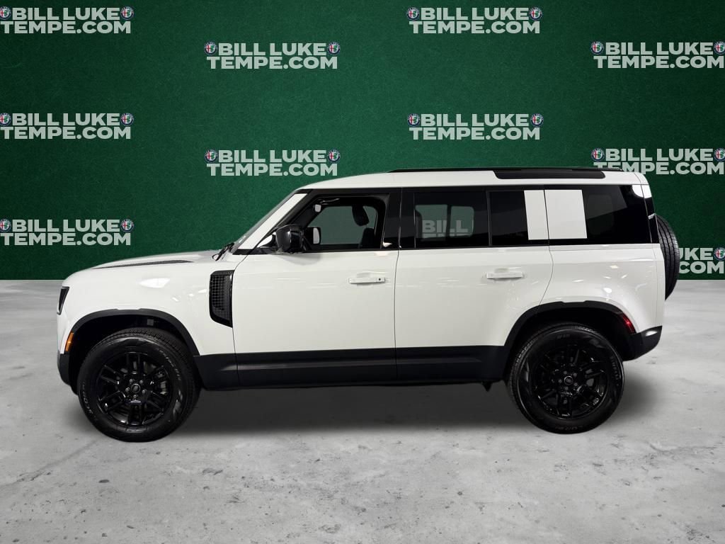 Used 2025 Land Rover Defender 110 S image 9