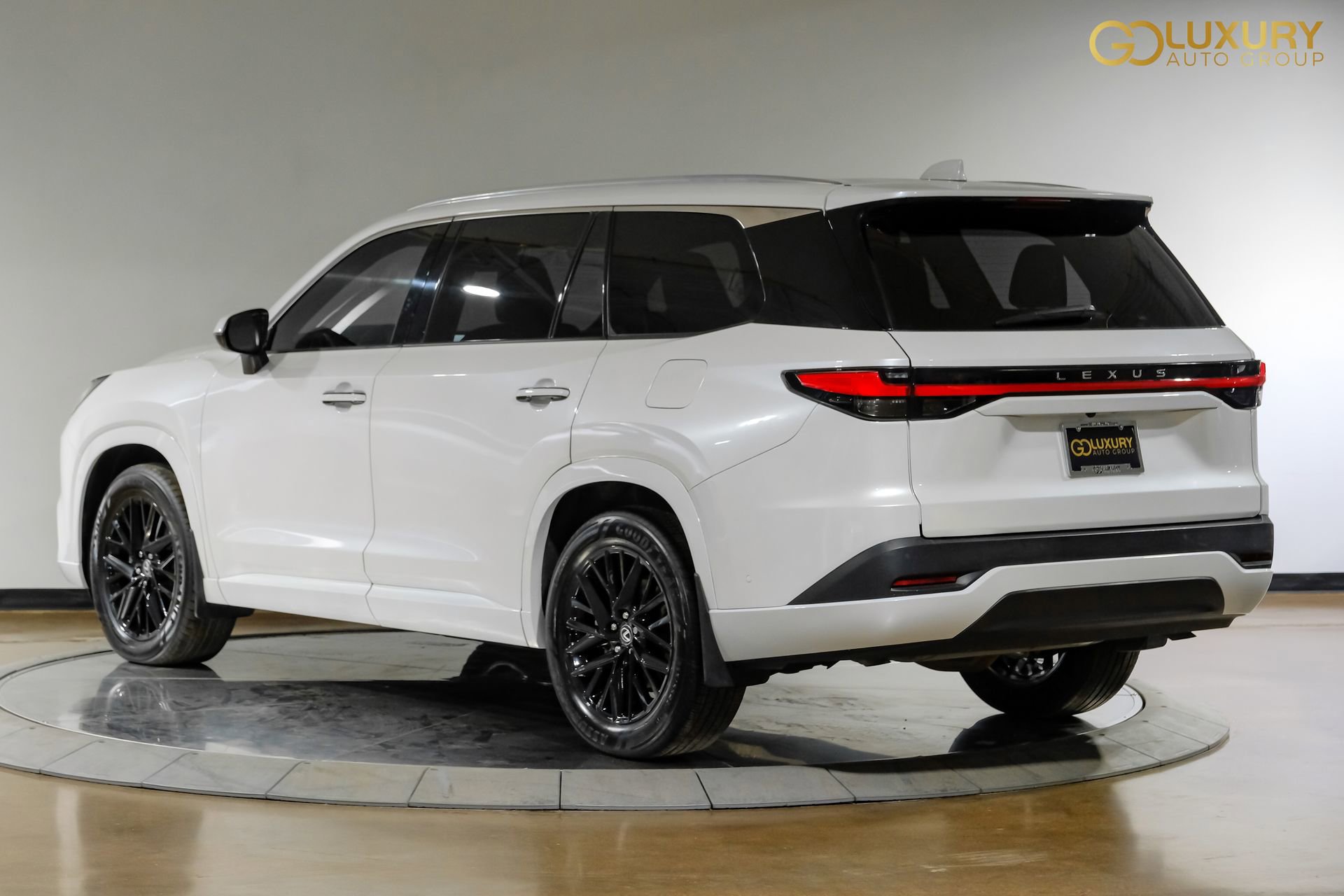 Used 2025 Lexus TX 350 AWD w/ Technology Package image 12