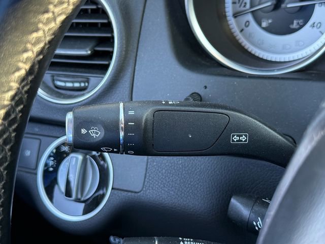 Used 2013 Mercedes-Benz C 300 4MATIC Sedan image 21