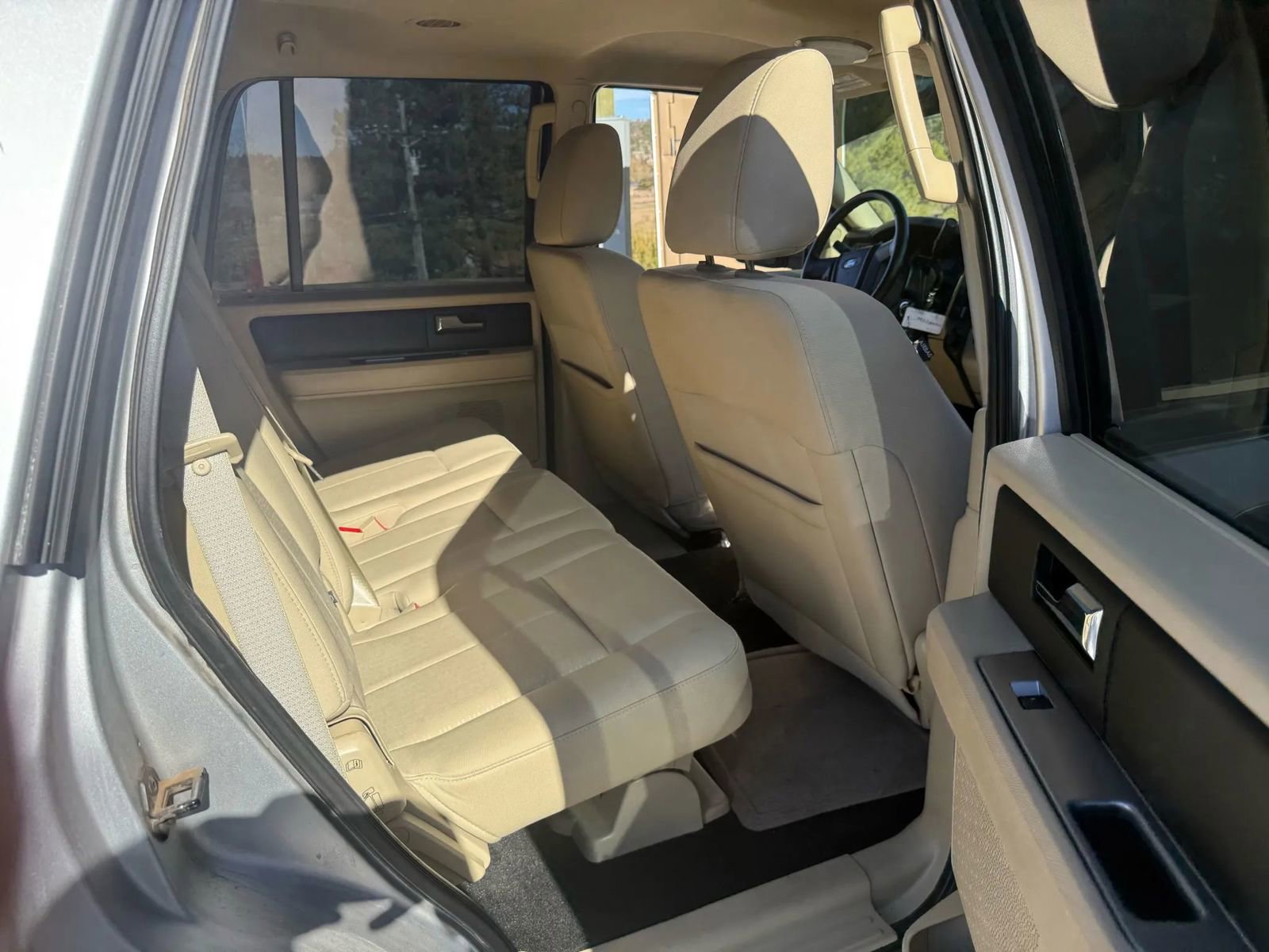 Used 2015 Ford Expedition XL AWD/4WD image 5