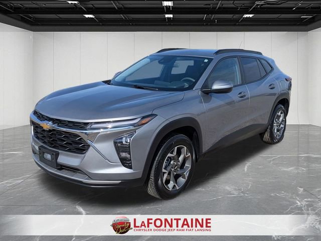 Used 2025 Chevrolet Trax LT