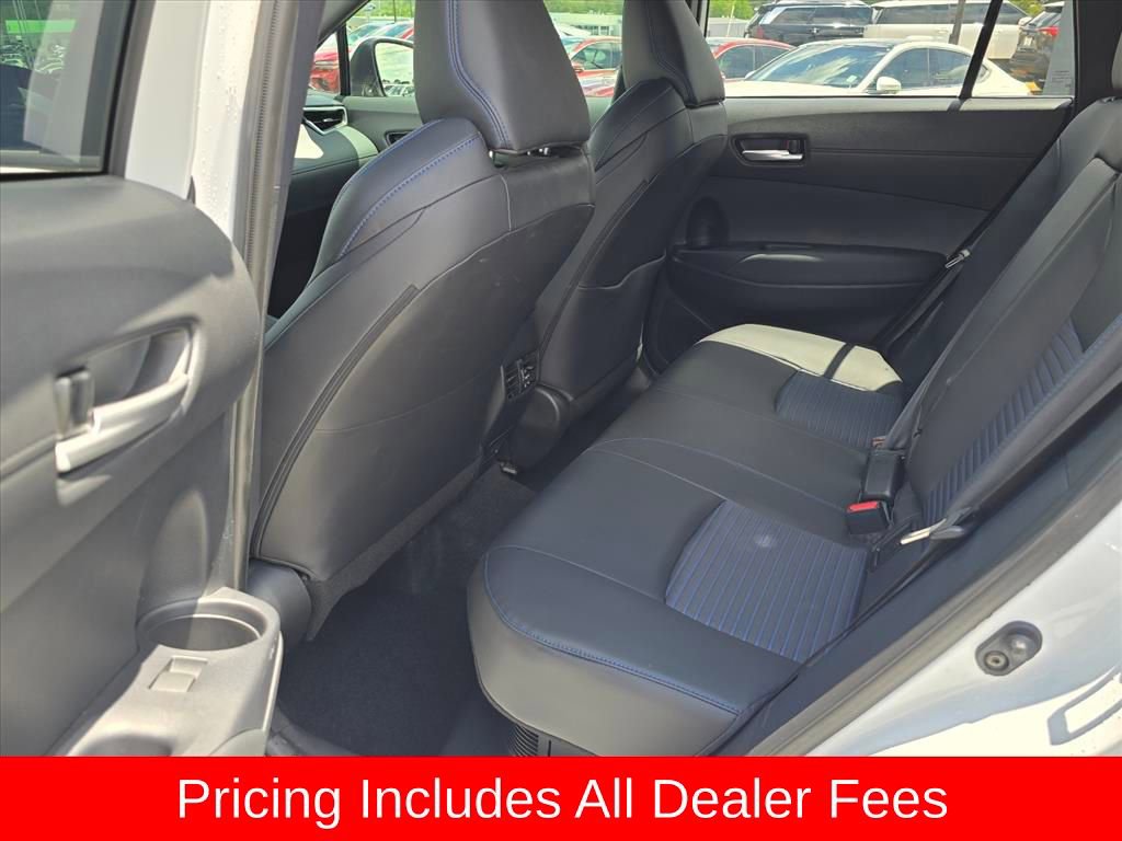 Used 2023 Toyota Corolla Cross AWD Hybrid w/ Convenience Package image 10