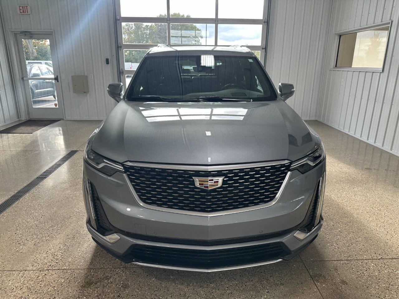 Used 2023 Cadillac XT6 Premium Luxury w/ Technology Package image 22