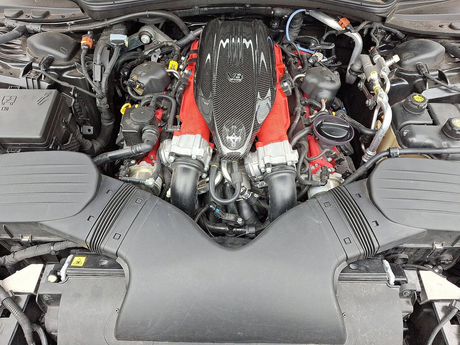 Used 2021 Maserati Quattroporte Trofeo RWD image 30