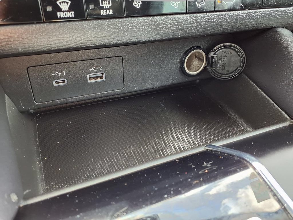Used 2022 Mitsubishi Outlander ES FWD image 10