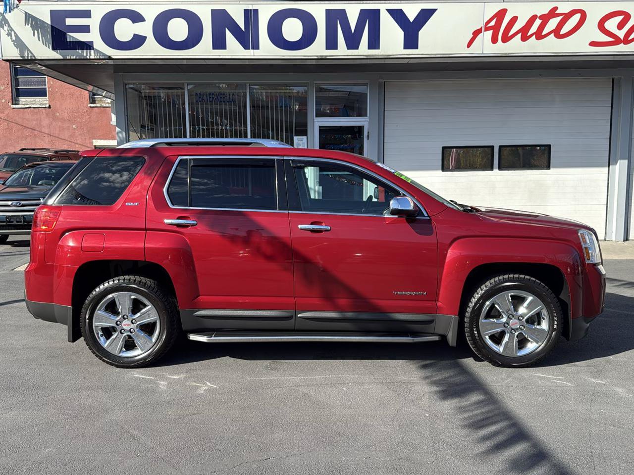Used 2015 GMC Terrain SLT AWD/4WD image 2