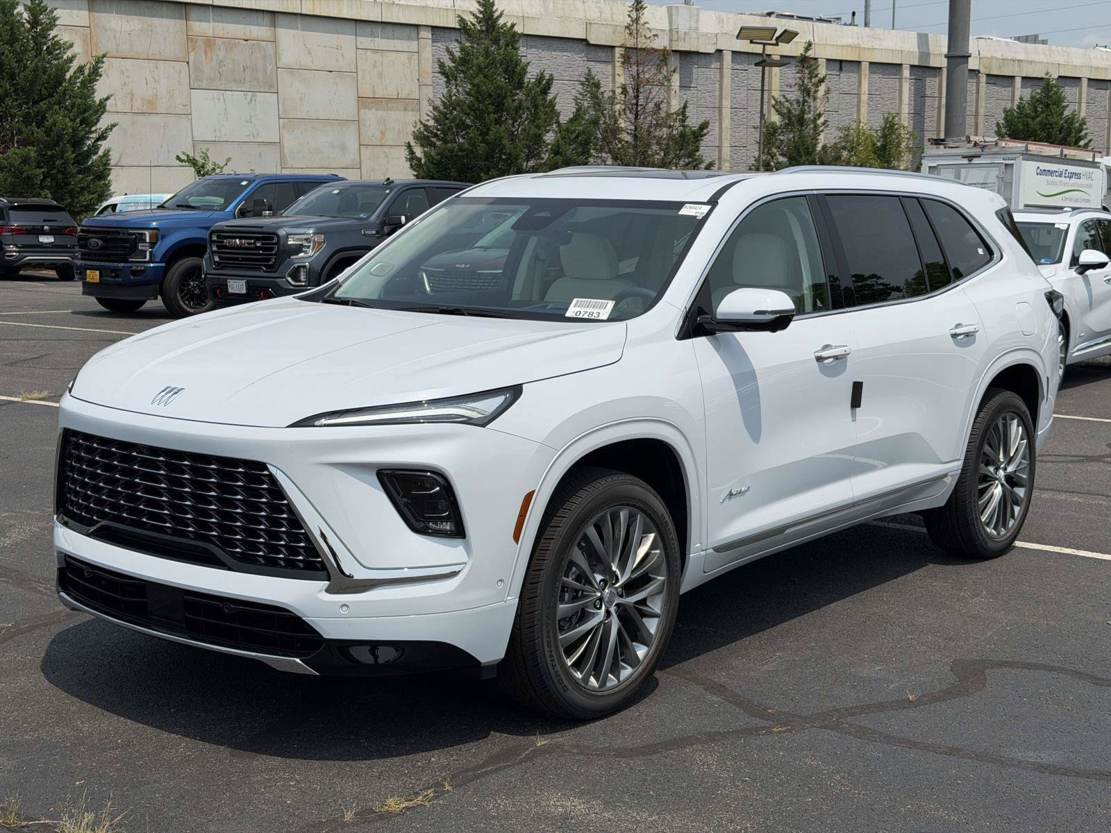 New 2026 Buick Enclave Avenir w/ Super Cruise Package AWD/4WD image 4
