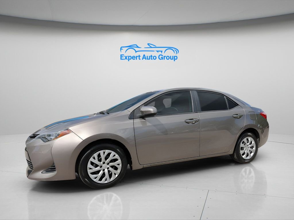 Used 2019 Toyota Corolla LE FWD image 4