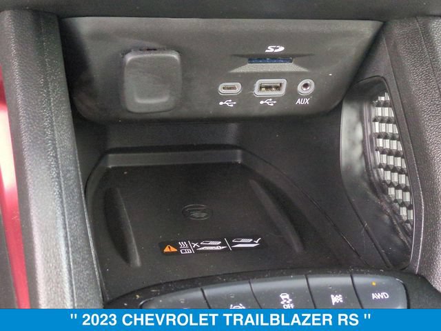 Used 2023 Chevrolet TrailBlazer RS w/ Sun and Liftgate Package AWD/4WD image 27