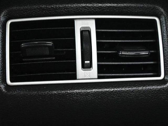 Used 2016 Nissan Maxima SR image 16