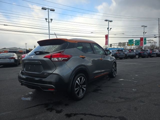 Certified 2018 Nissan Kicks SR w/ Exterior Electronics Package image 5