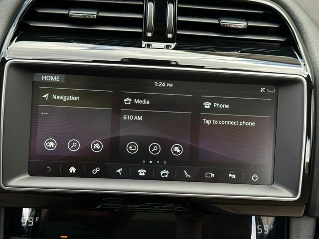 Used 2019 Jaguar F-PACE Premium image 23