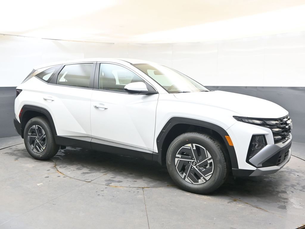 New 2026 Hyundai Tucson Blue SE image 7