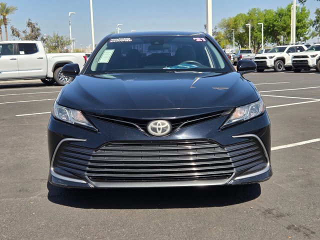 Used 2021 Toyota Camry LE video 2