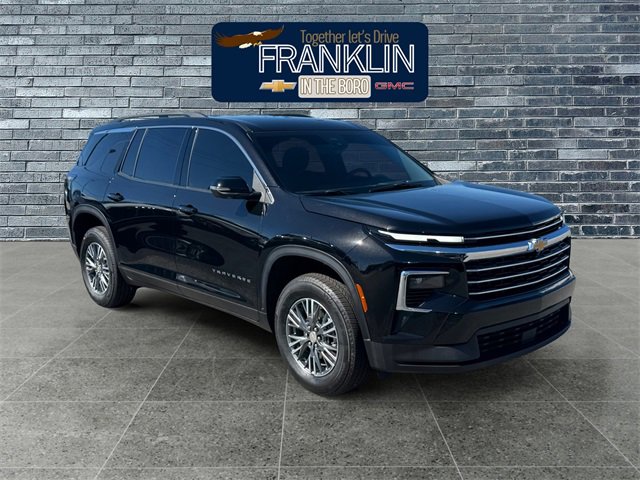 Used 2025 Chevrolet Traverse LT image 7