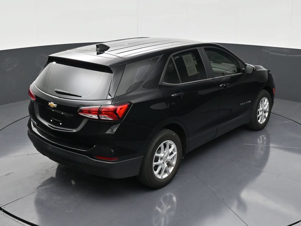 Certified 2024 Chevrolet Equinox LS FWD image 16