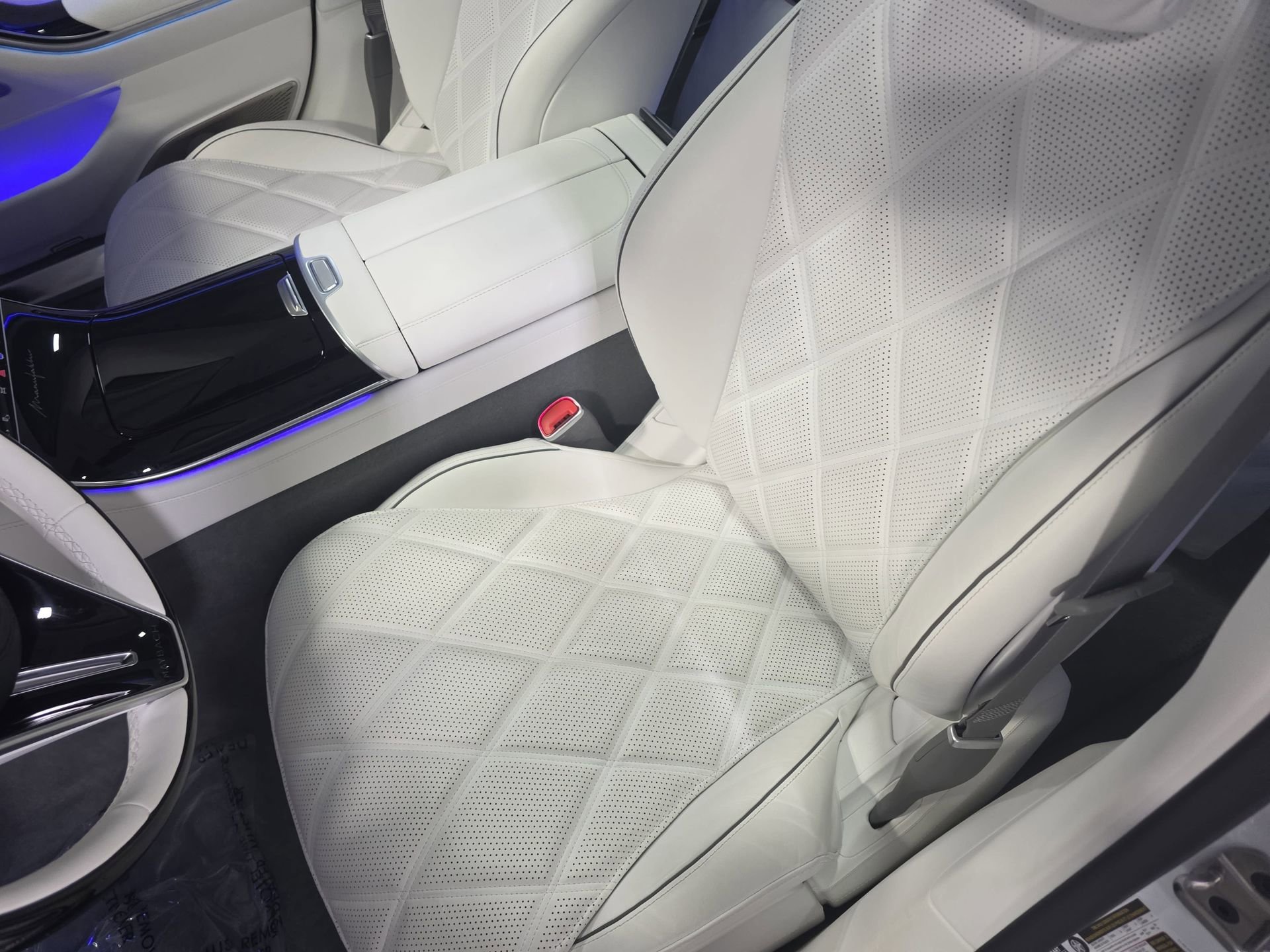 Used 2025 Mercedes-Benz Maybach S 580 4MATIC image 15