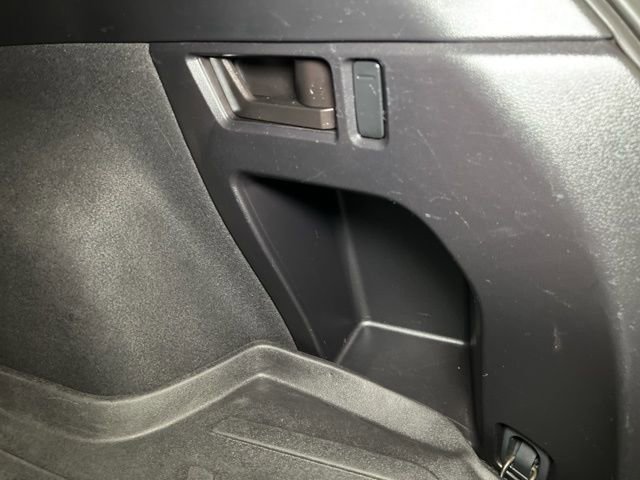 Used 2017 Subaru Outback 2.5i Premium image 58