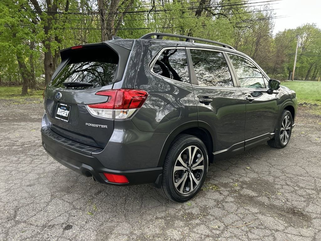 Certified 2023 Subaru Forester Limited AWD/4WD image 8