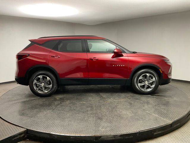Certified 2024 Chevrolet Blazer LT w/ Convenience Package FWD image 9