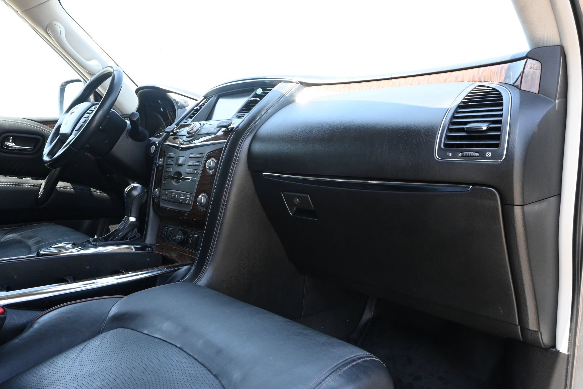 Used 2019 Nissan Armada SL w/ Premium Package RWD image 25