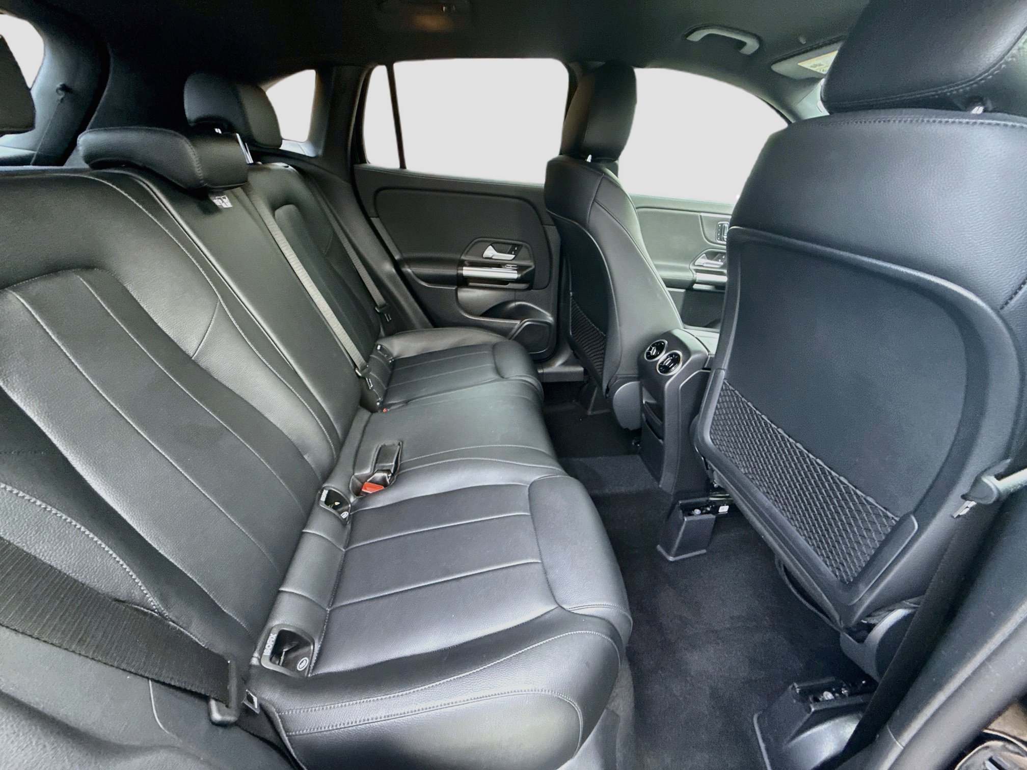 Used 2023 Mercedes-Benz GLA 250 w/ Premium Package image 26
