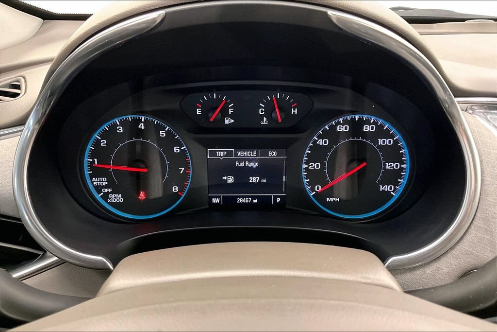 Used 2021 Chevrolet Malibu LT FWD image 19