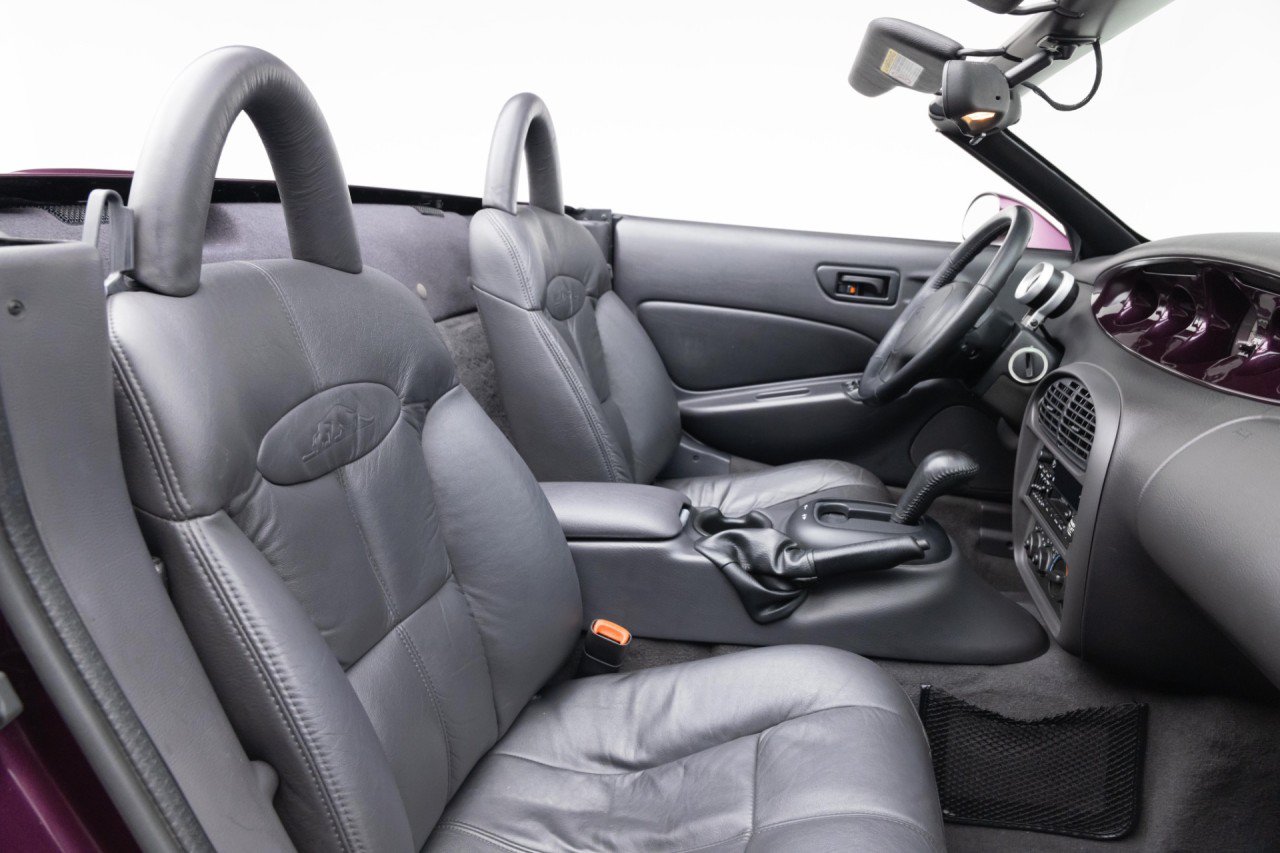 Used 1999 Plymouth Prowler RWD image 4